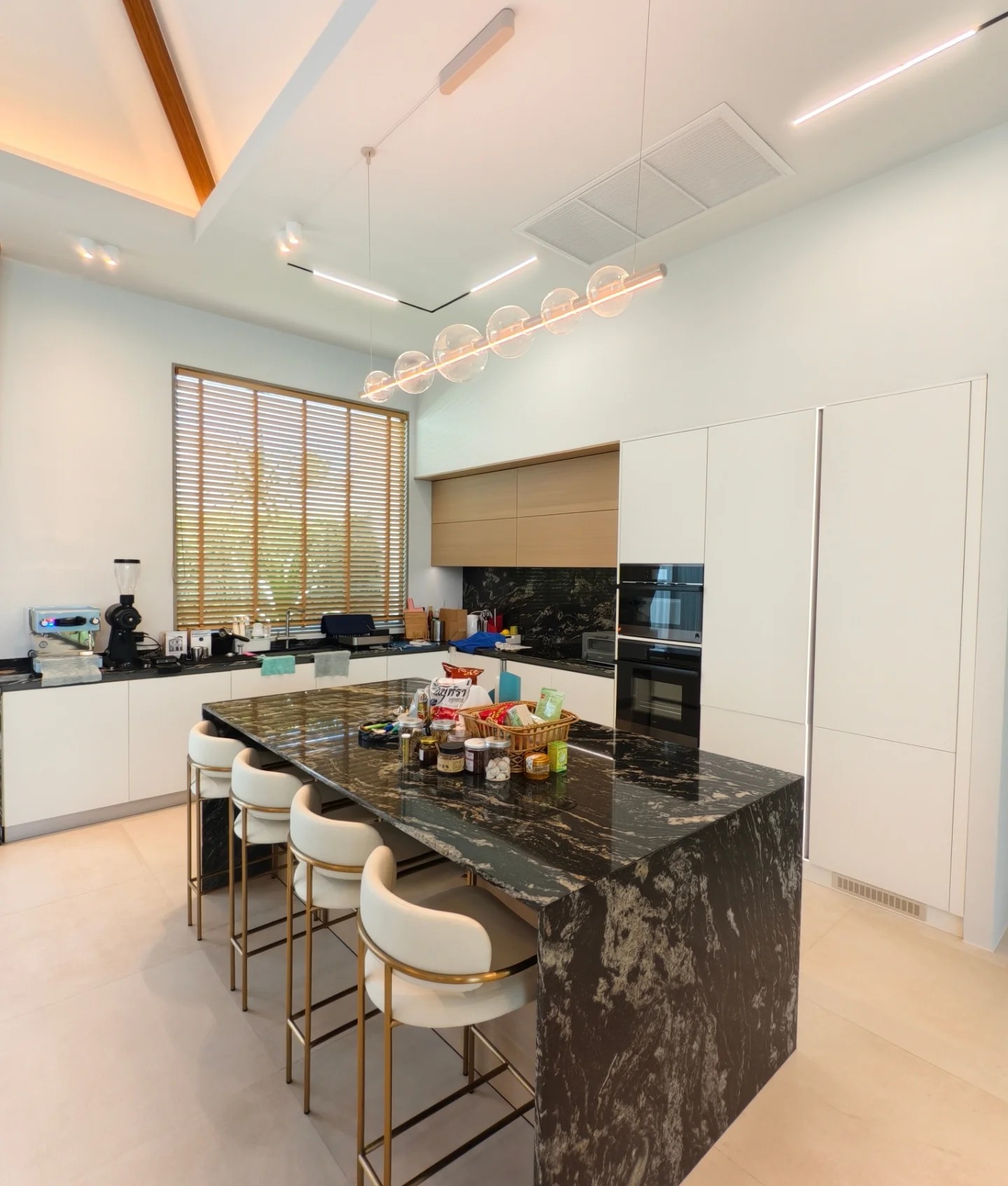 ปีใหม่ สุมนต์รัตน์