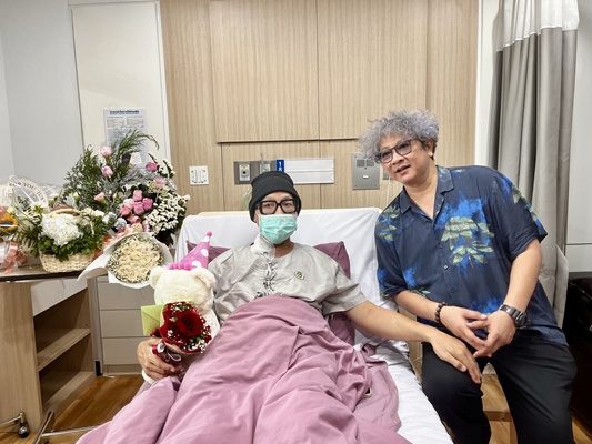 มัม ลาโคนิค