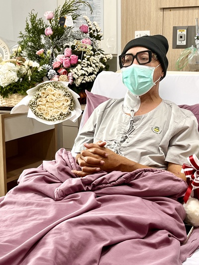 มัม ลาโคนิค