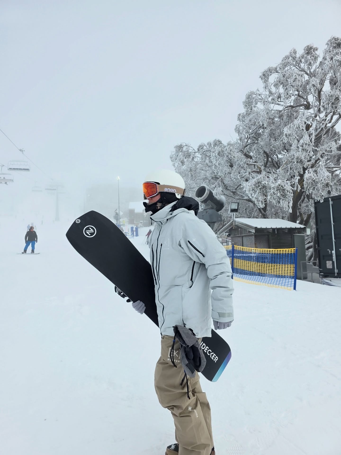 ชมพู่ น็อต