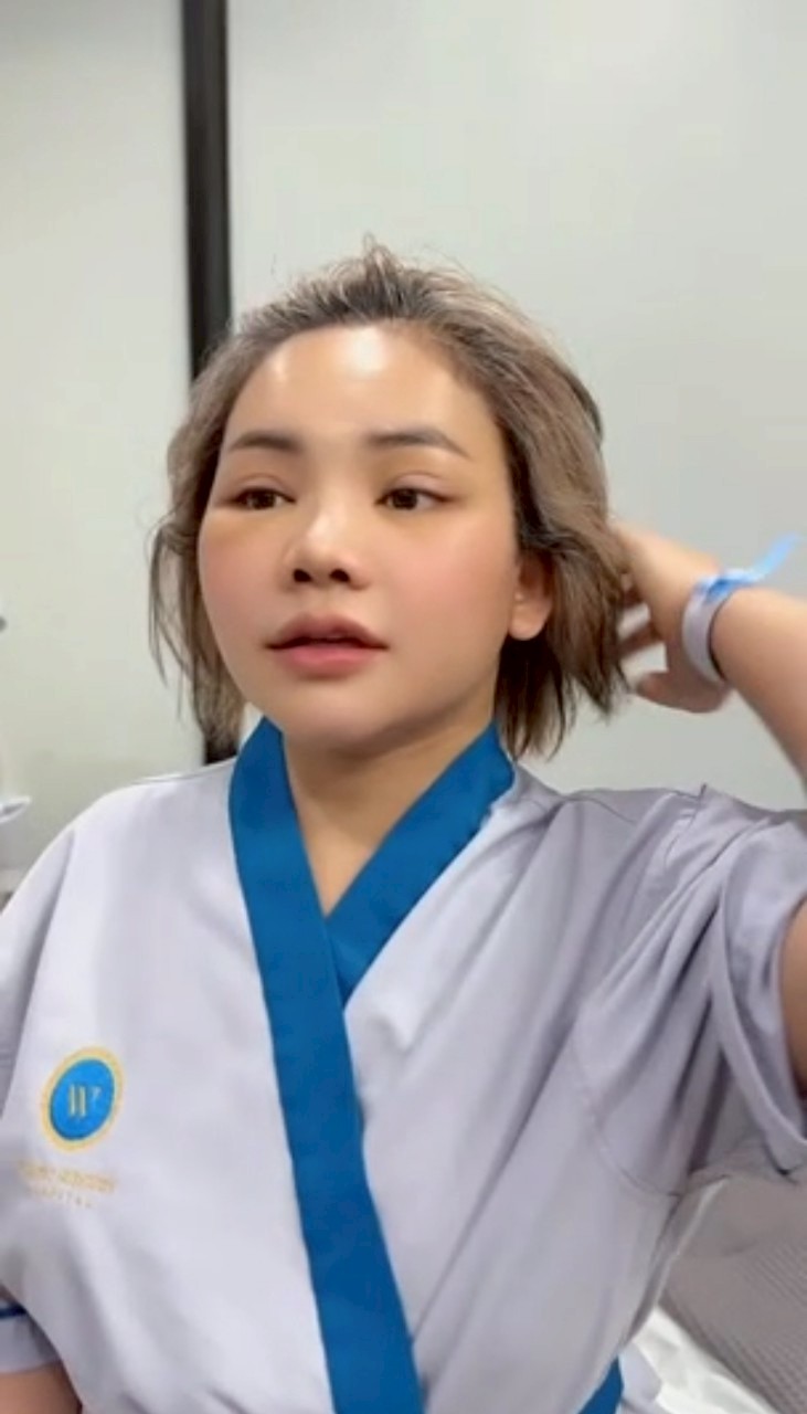 ตั๊กแตน ชลดา