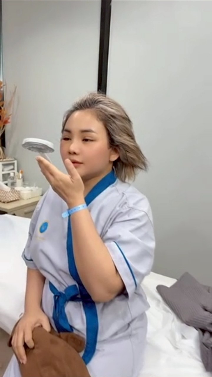 ตั๊กแตน ชลดา