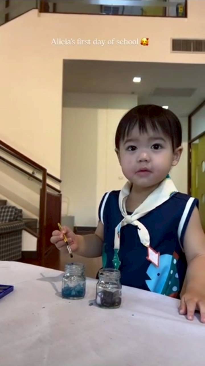 น้องเอลิเซีย