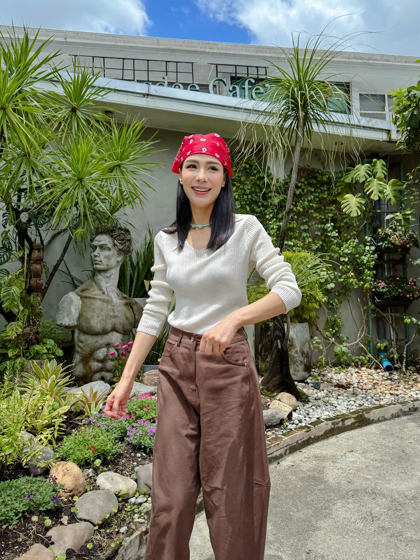 รถเมล์ คะนึงนิจ