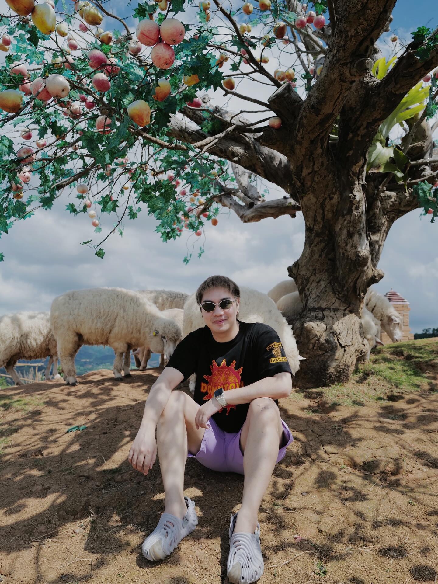 ไวท์ ณวัชร์