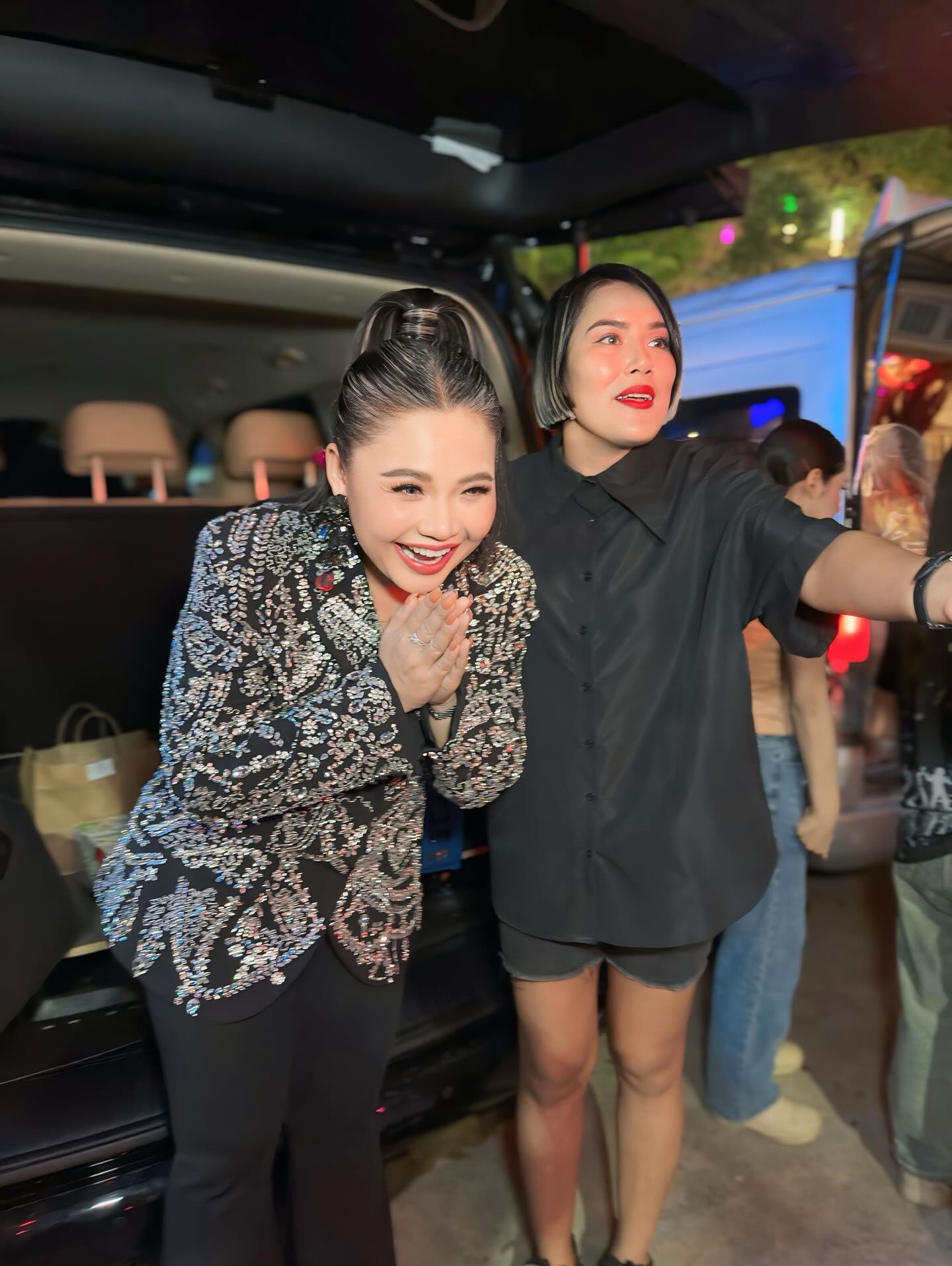 ตั๊กแตน ชลดา