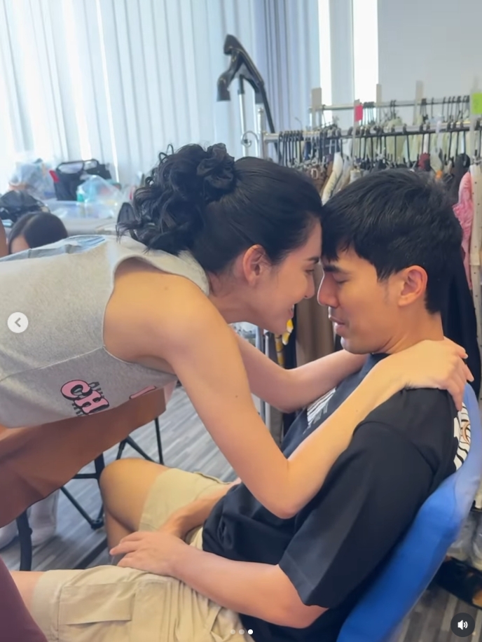 ใหม่ เต๋อ