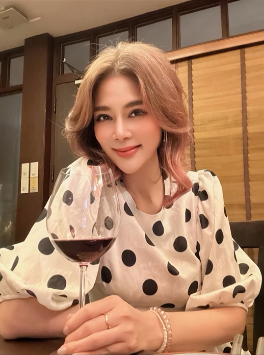 ปู มัณฑนา