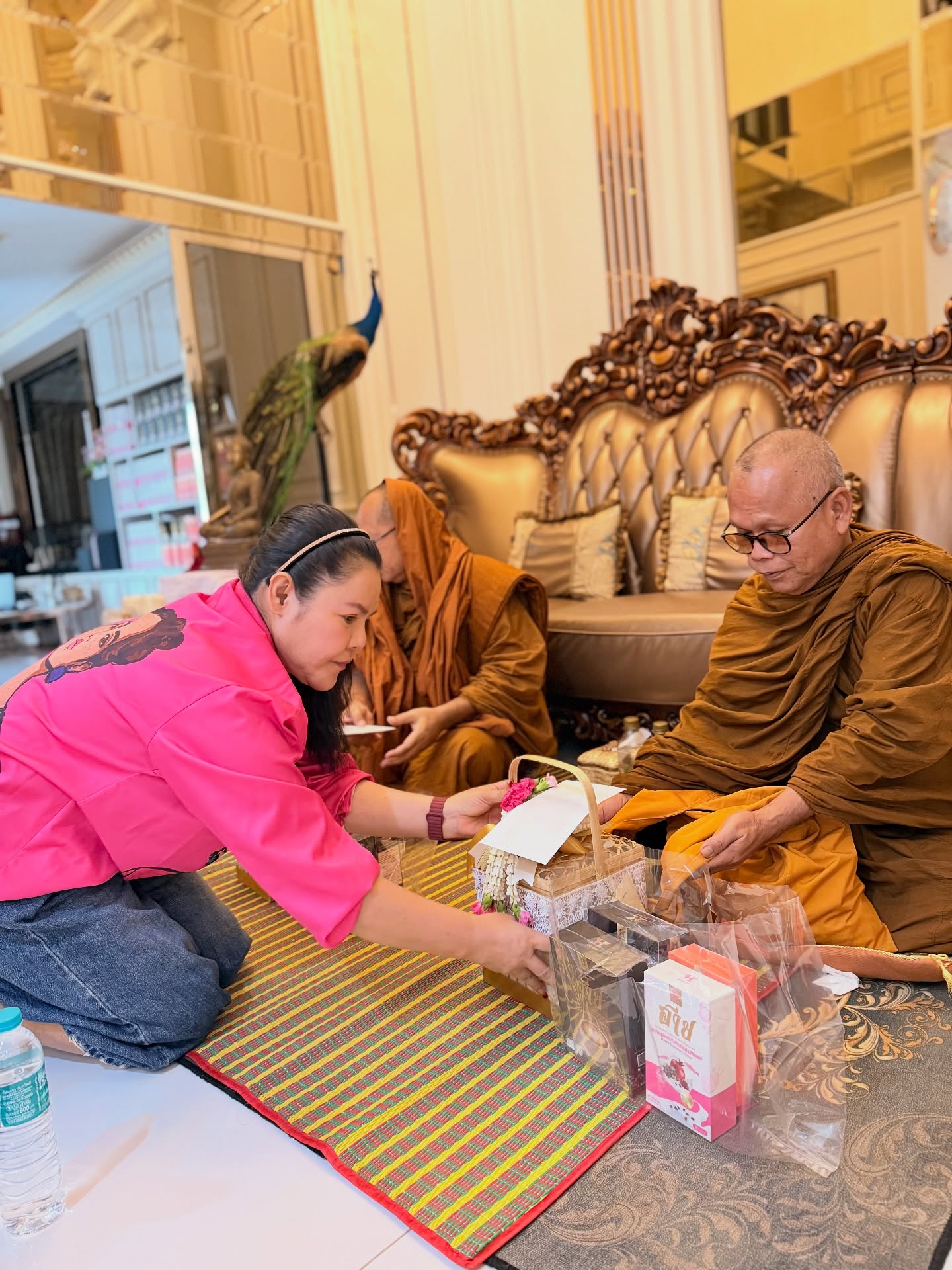 ฮาย อาภาพร