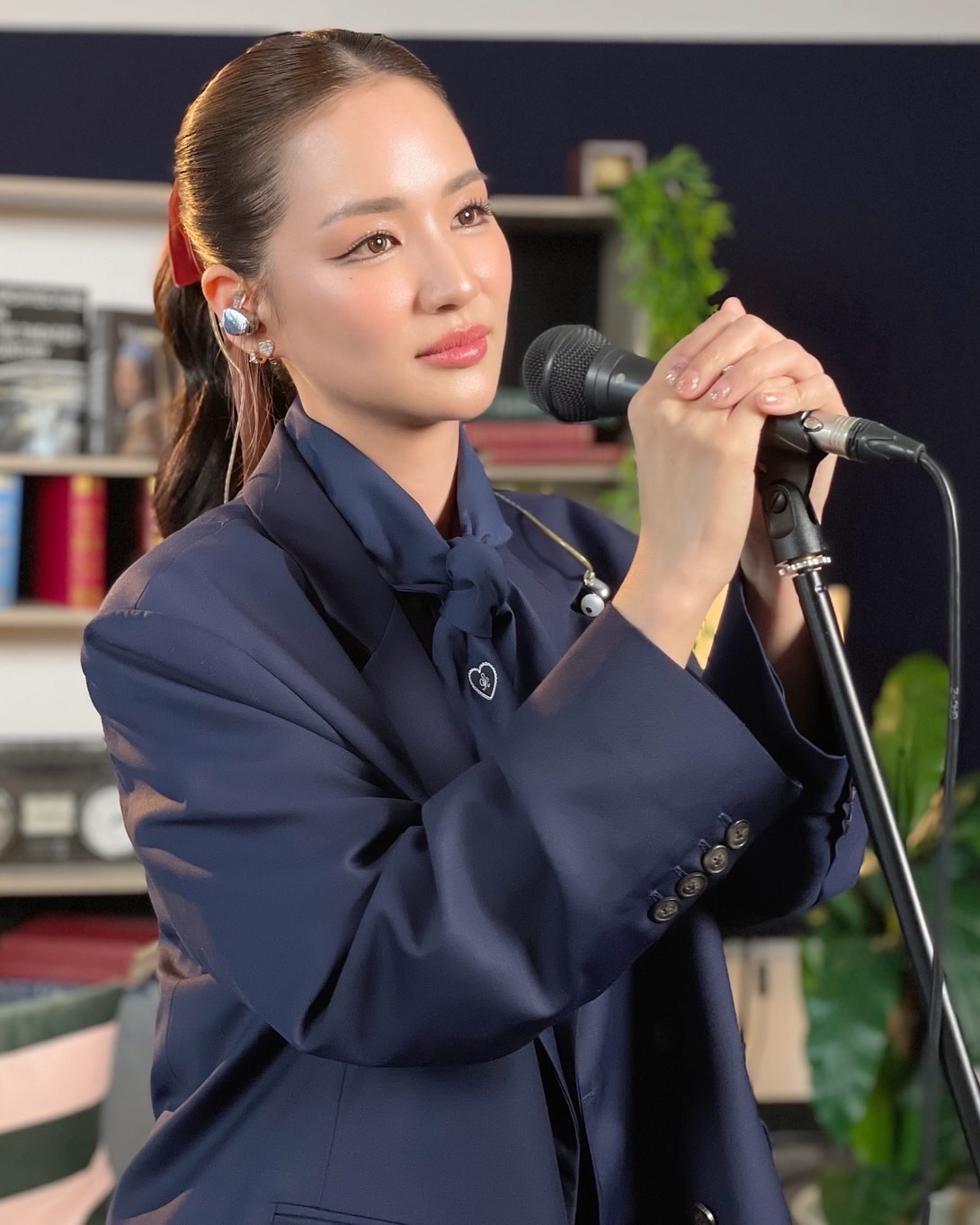 ต่าย ชุติมา