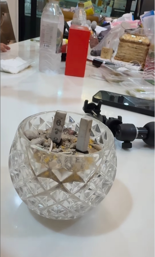 ฮาย อาภาพร