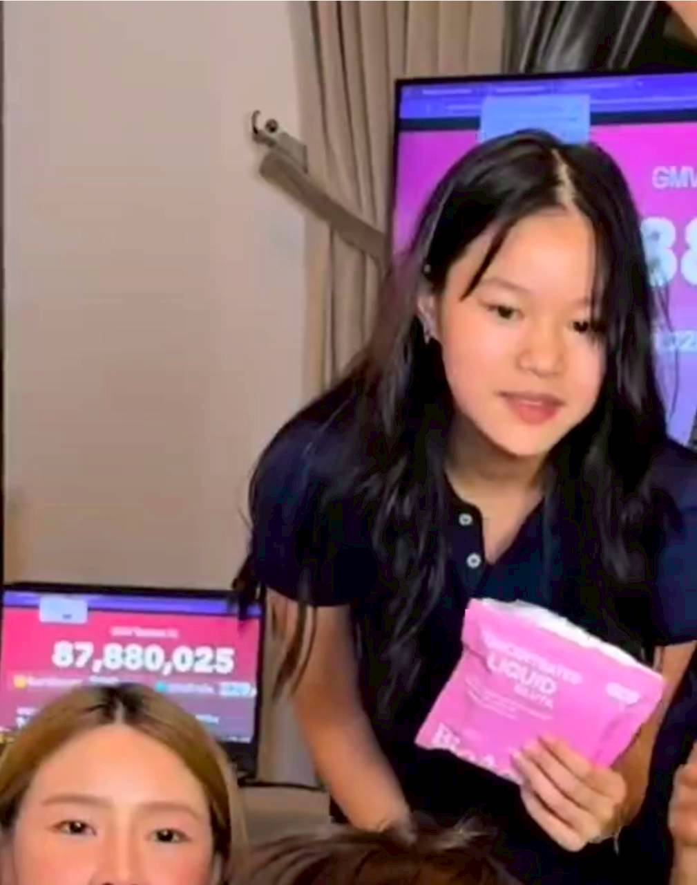 หนิง ปณิตา - น้องณิริน