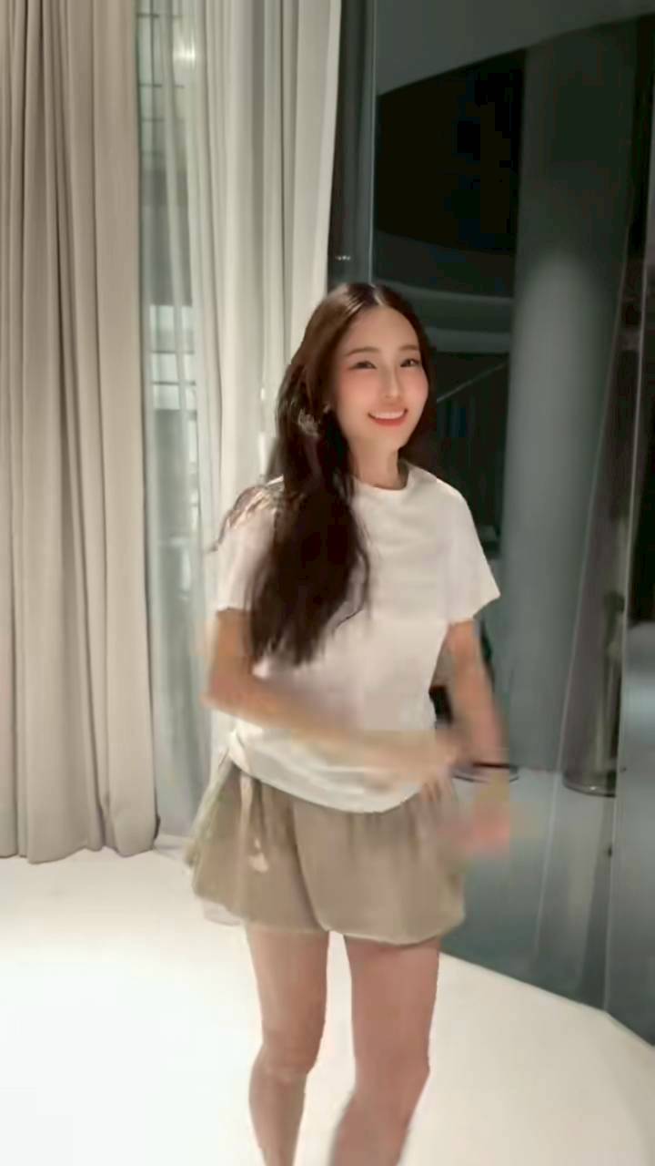 นุ่น วรนุช