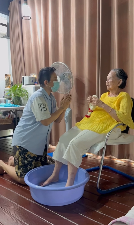 คุณยายมารศรี