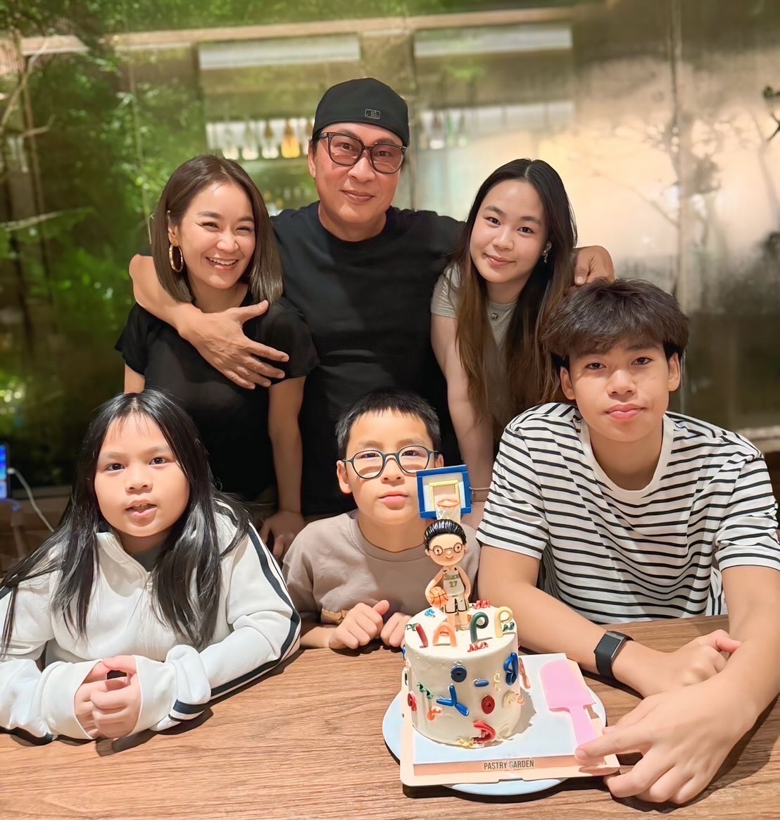 เปิ้ล นาคร-จูน กษมา