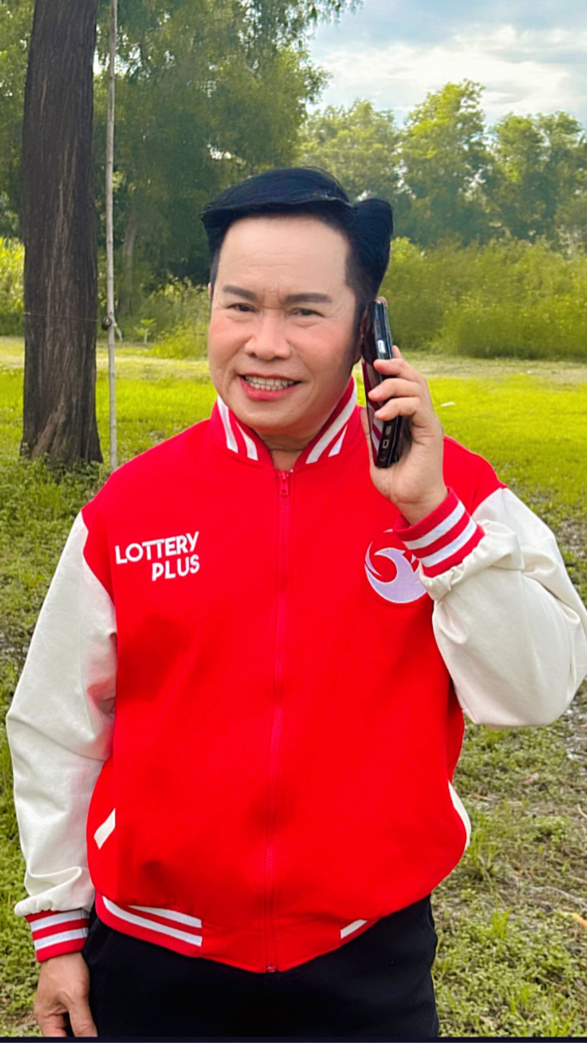 มนต์สิทธิ์ คำสร้อย