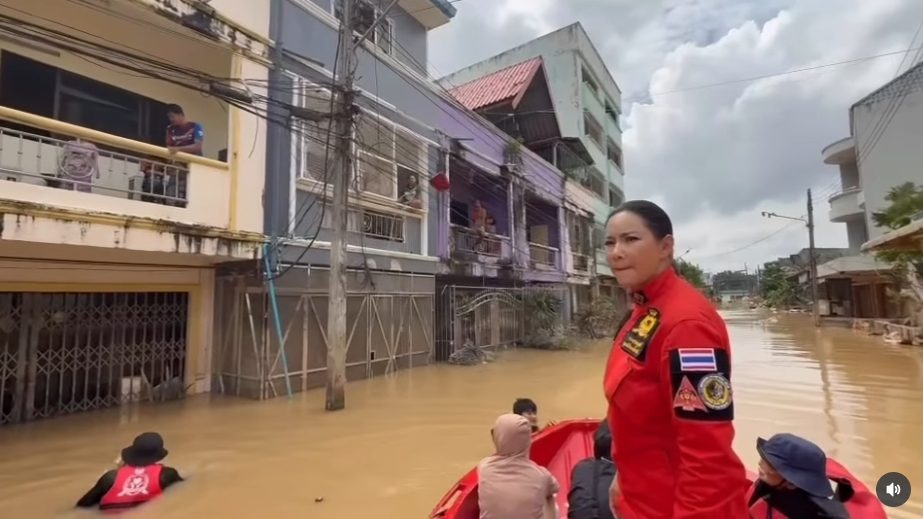 บุ๋ม ปนัดดา