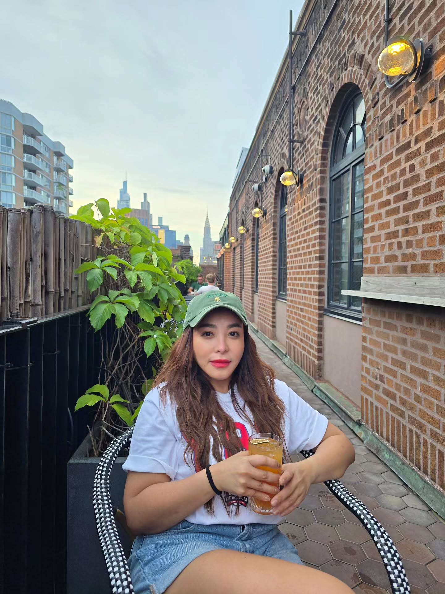 ดีเจดาด้า