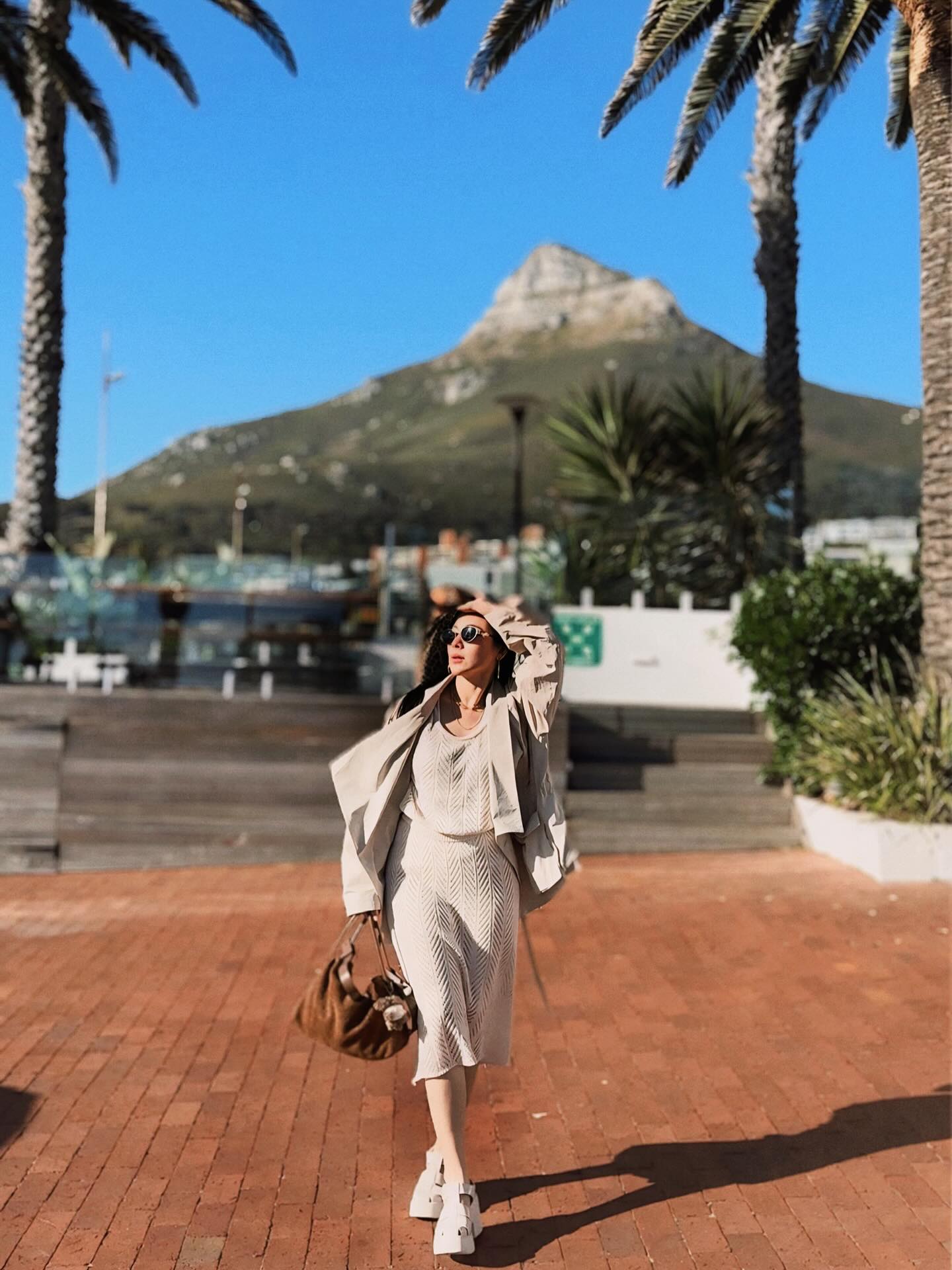 ดีเจต้นหอม