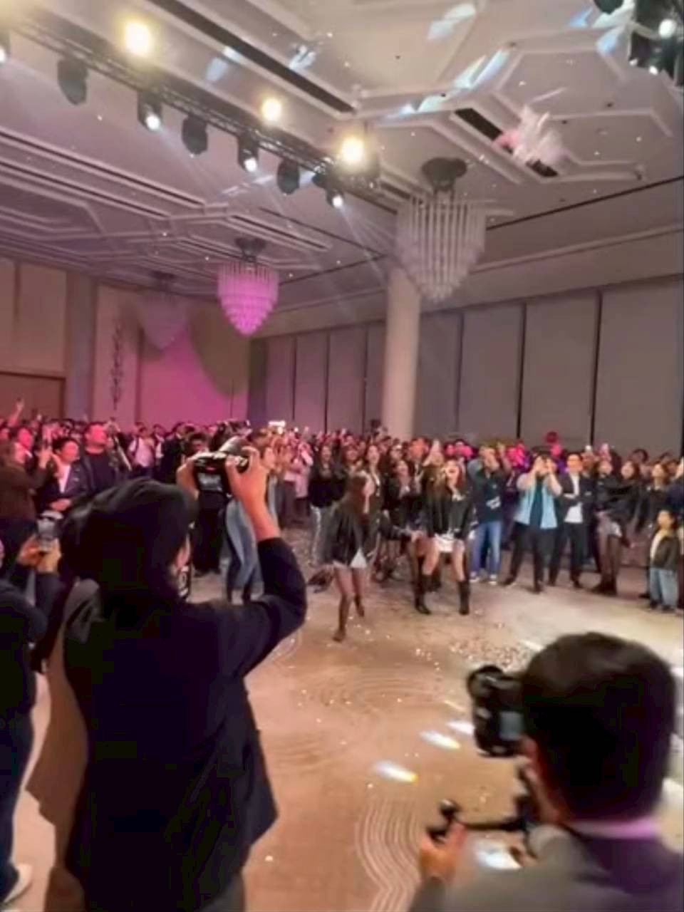 มิ้นต์ ชาลิดา