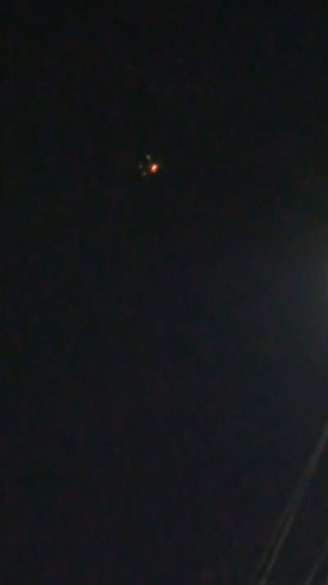 ผวาทั้งบางพลี วัตถุคล้ายโดรนนับสิบบินว่อนใกล้สุวรรณภูมิ ฝ่ายความมั่นคงเรียกประชุมด่วน