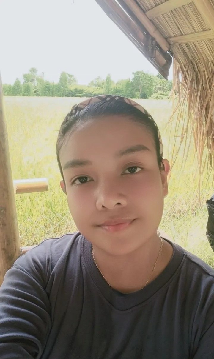 ยุ้ย ญาติเยอะ