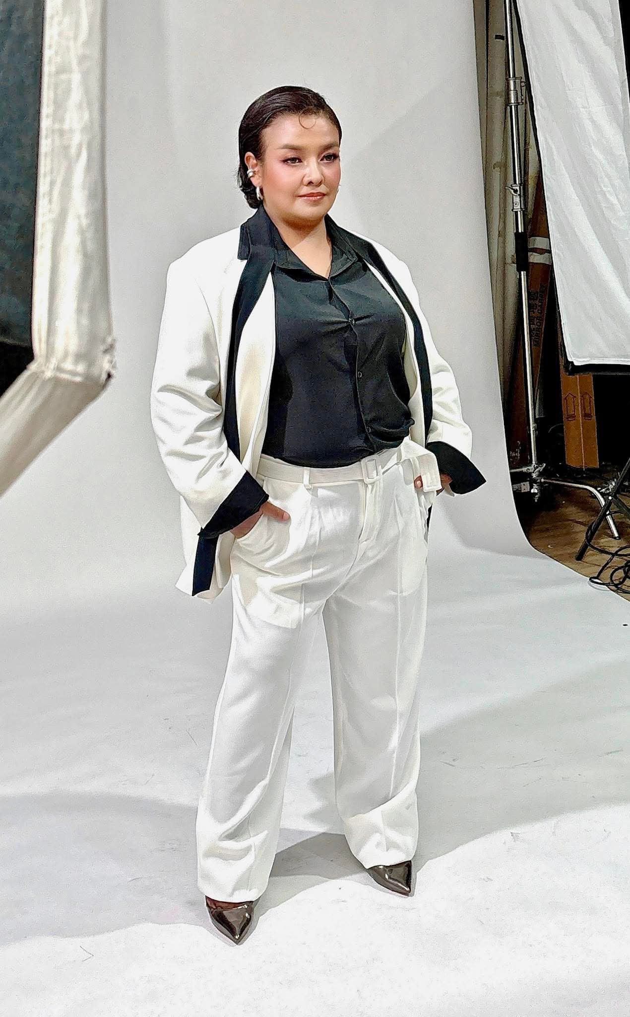 ยุ้ย ญาติเยอะ