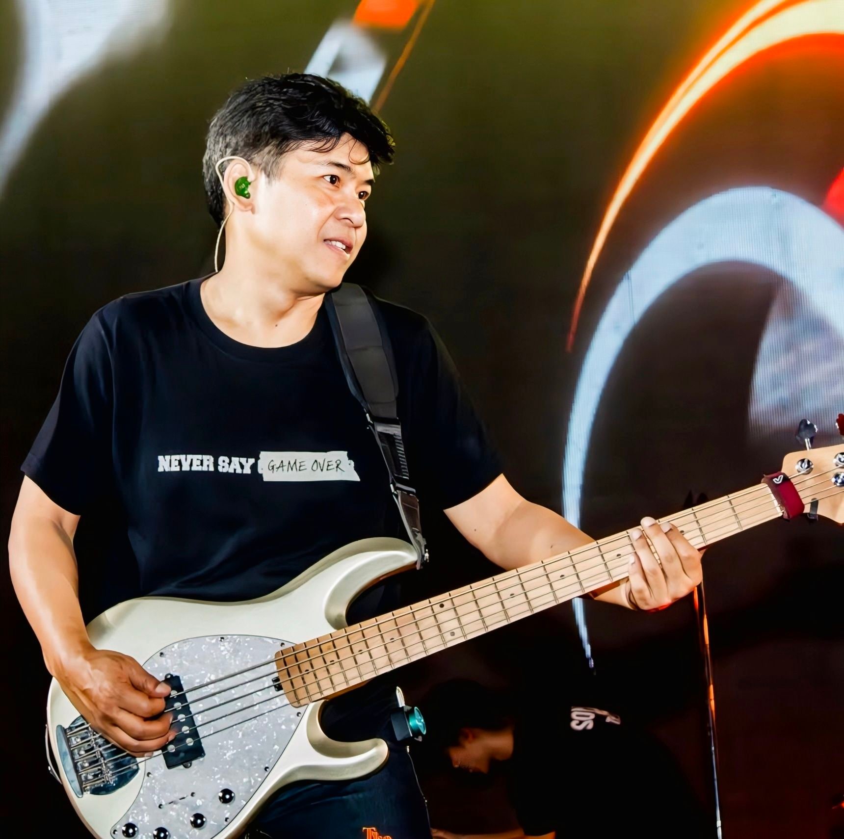 จอย ศิริลักษณ์