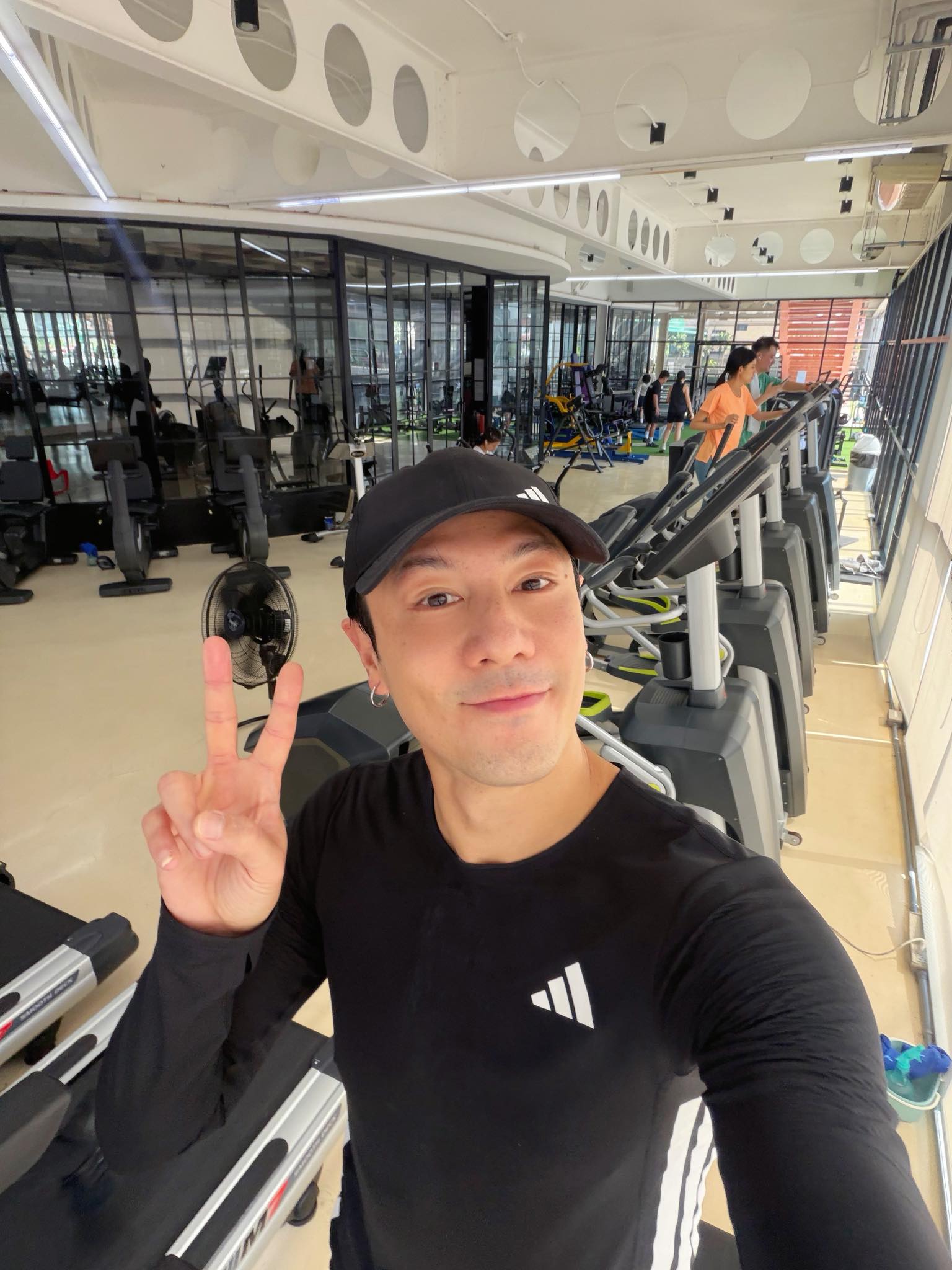 โดม ปกรณ์ ลัม