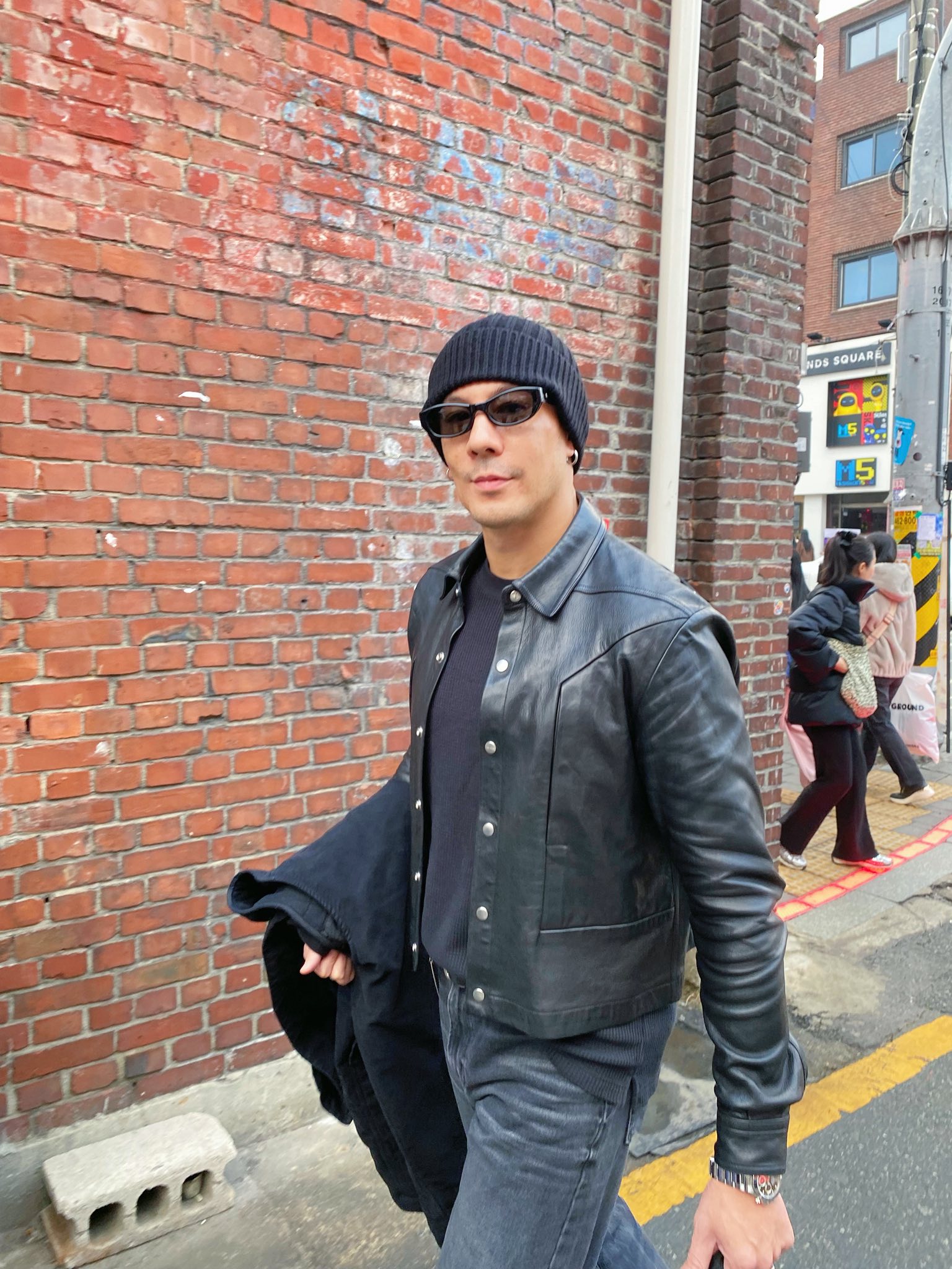 โดม ปกรณ์ ลัม