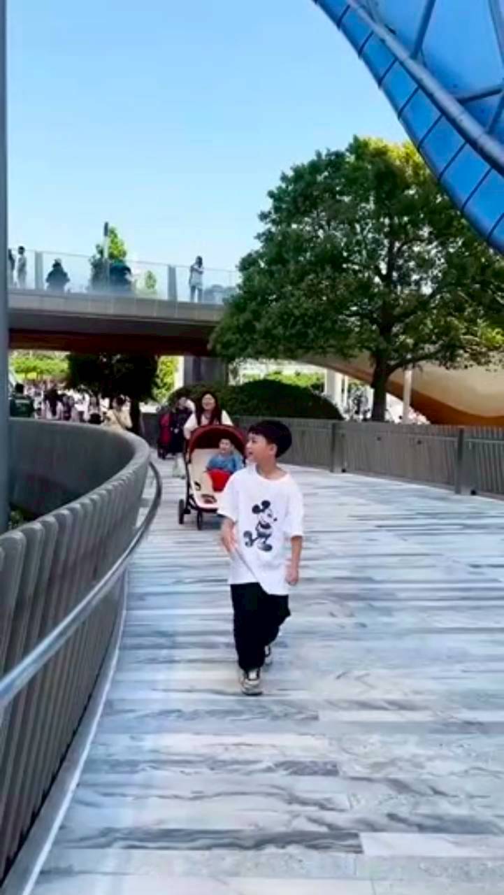 ชมพู่ อารยา