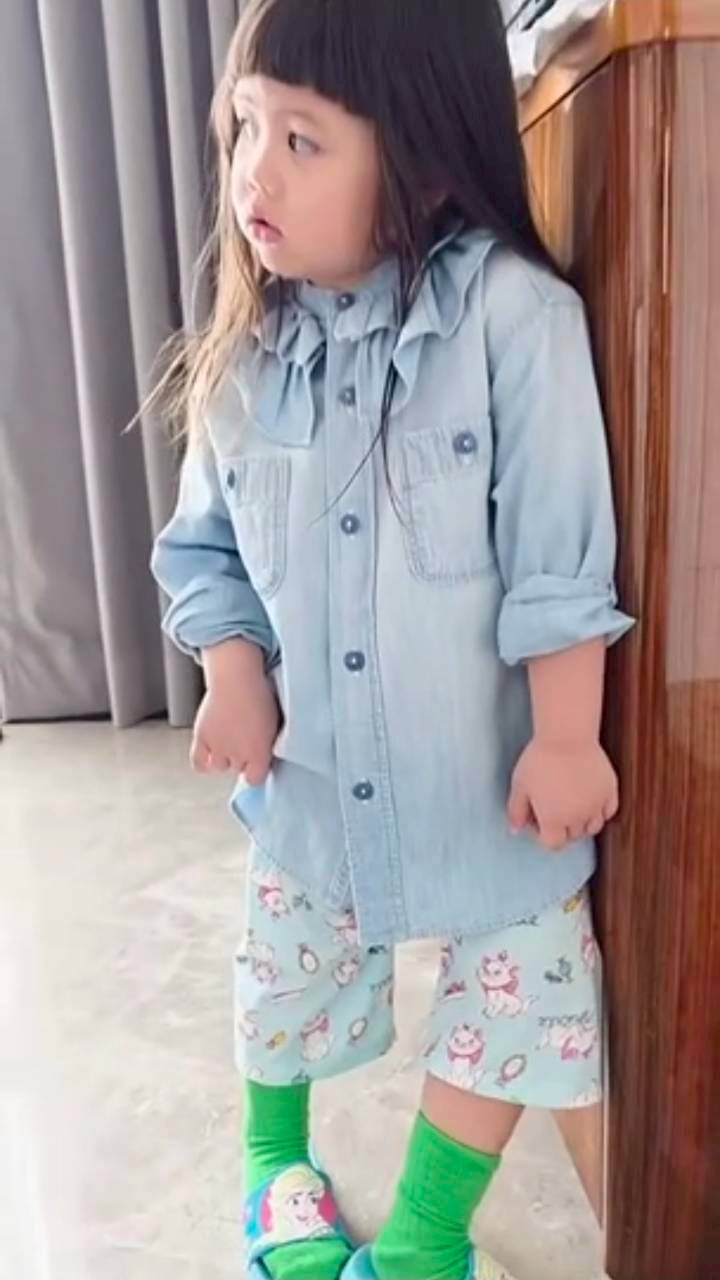 ชมพู่ อารยา