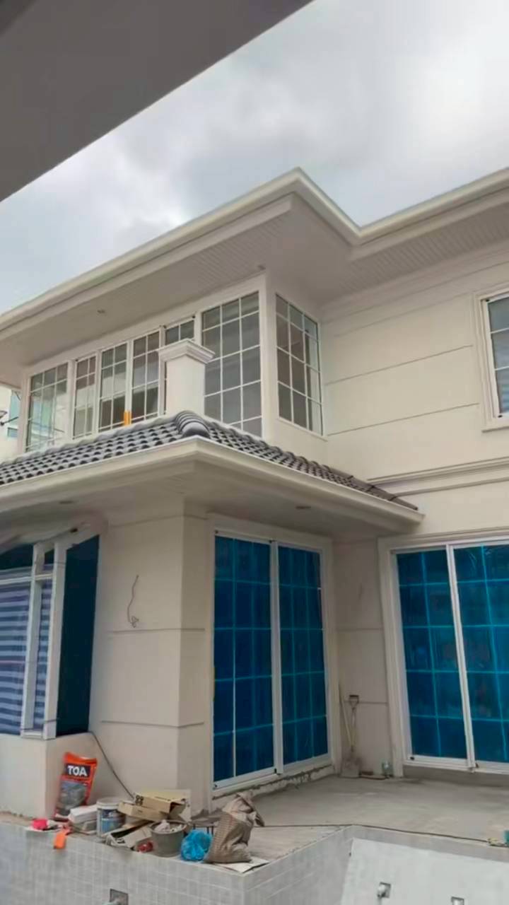 โดม เมทัล