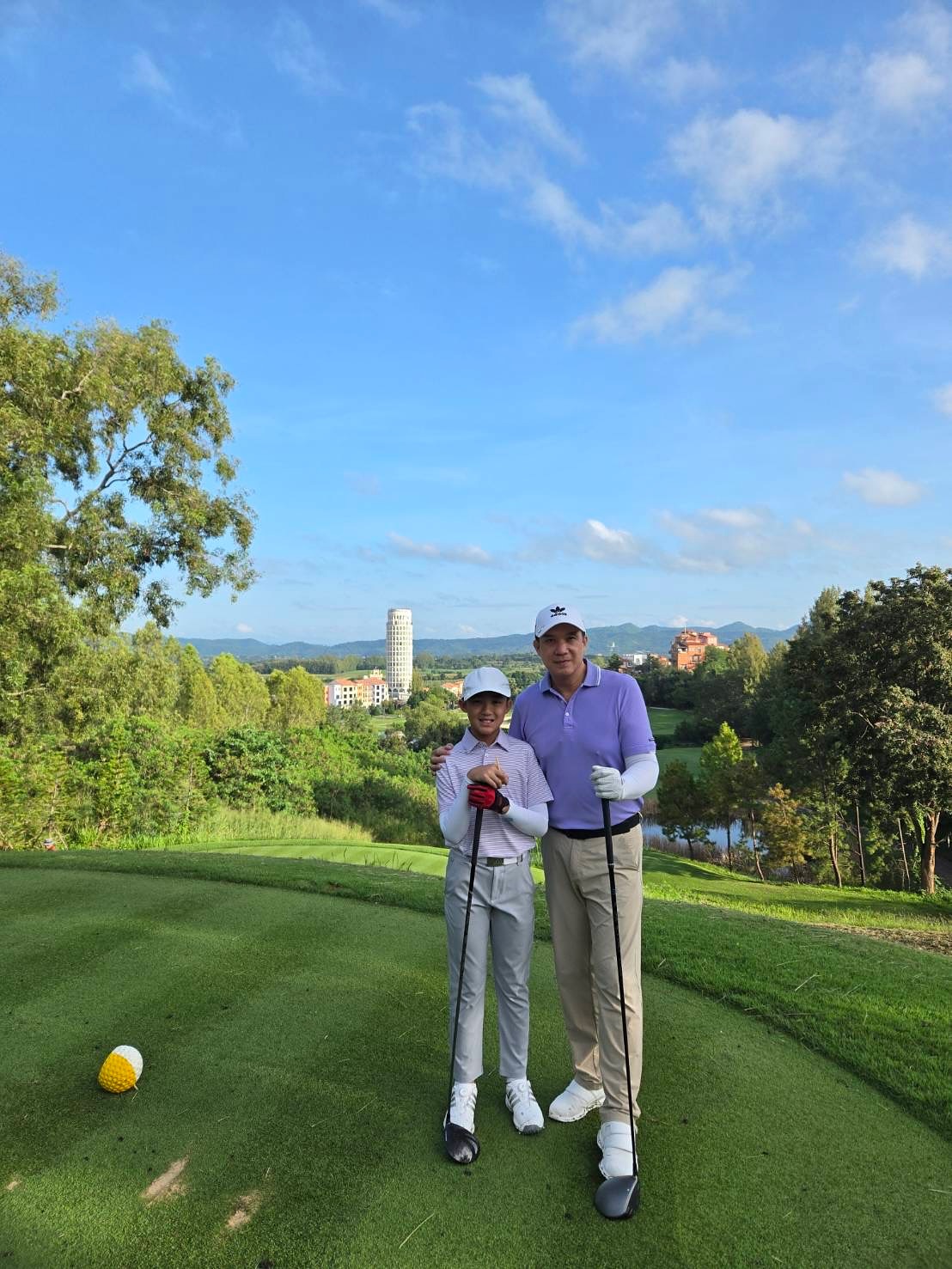 กบ บรู๊ค