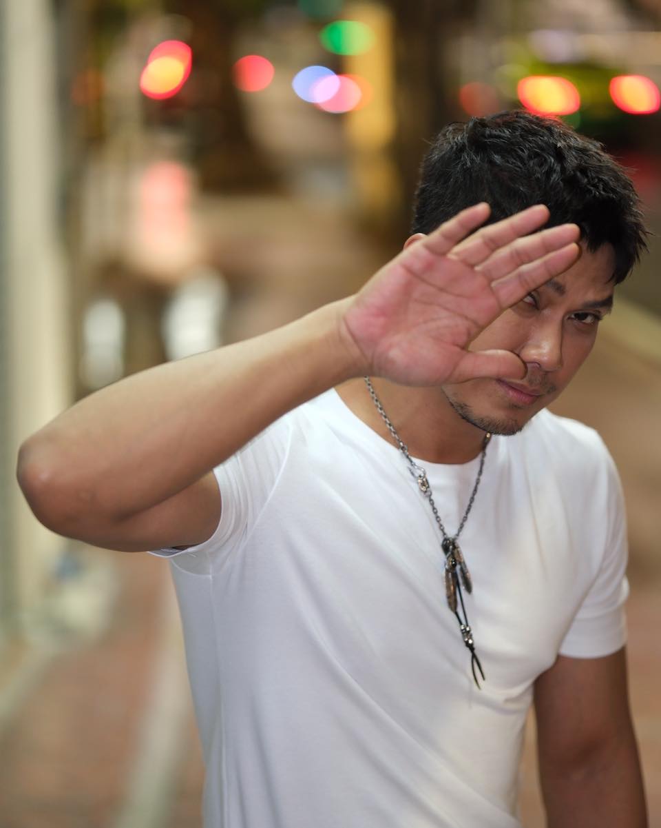 หนุ่ม กะลา