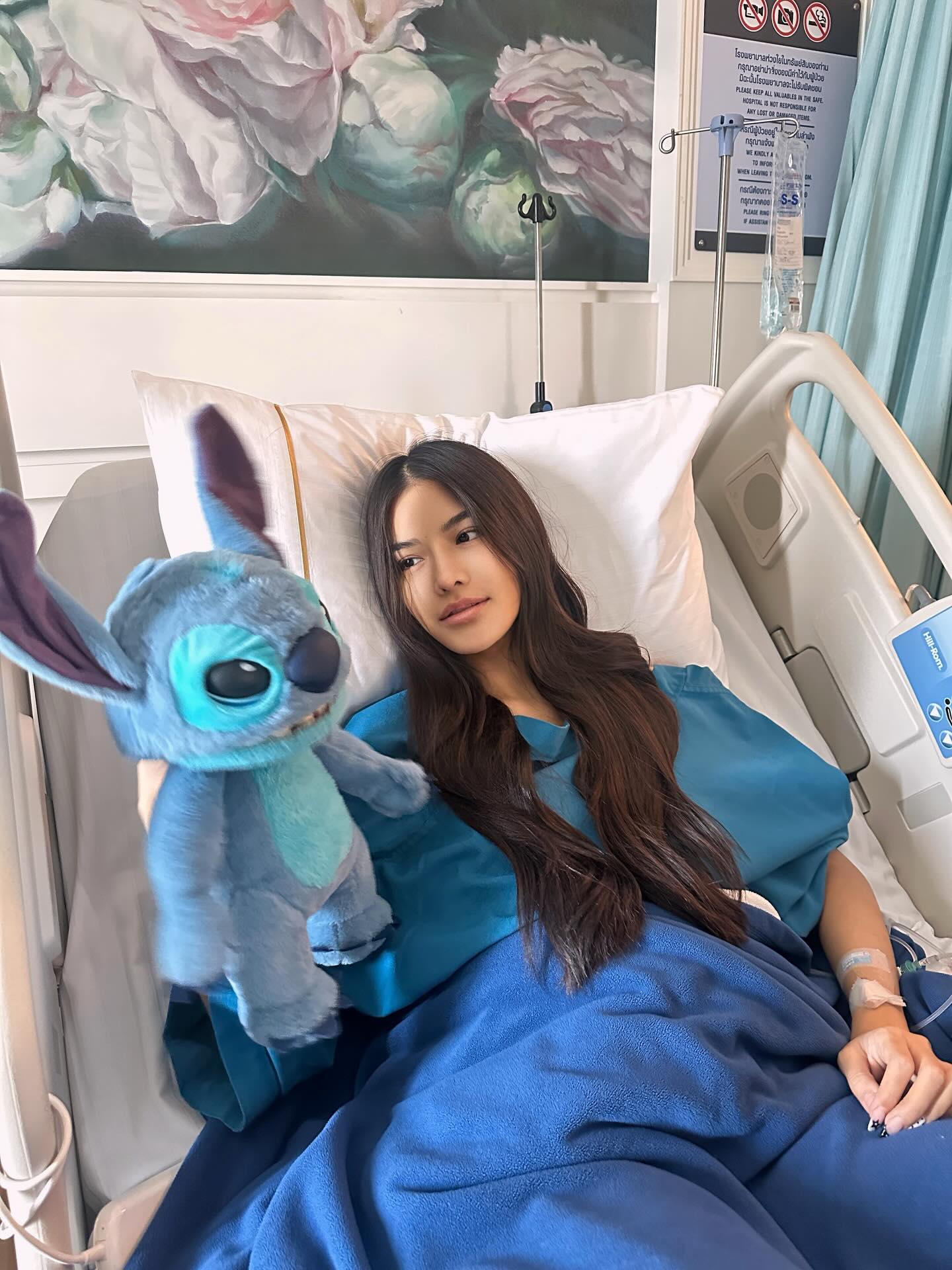 อุ้ม ทวีพร