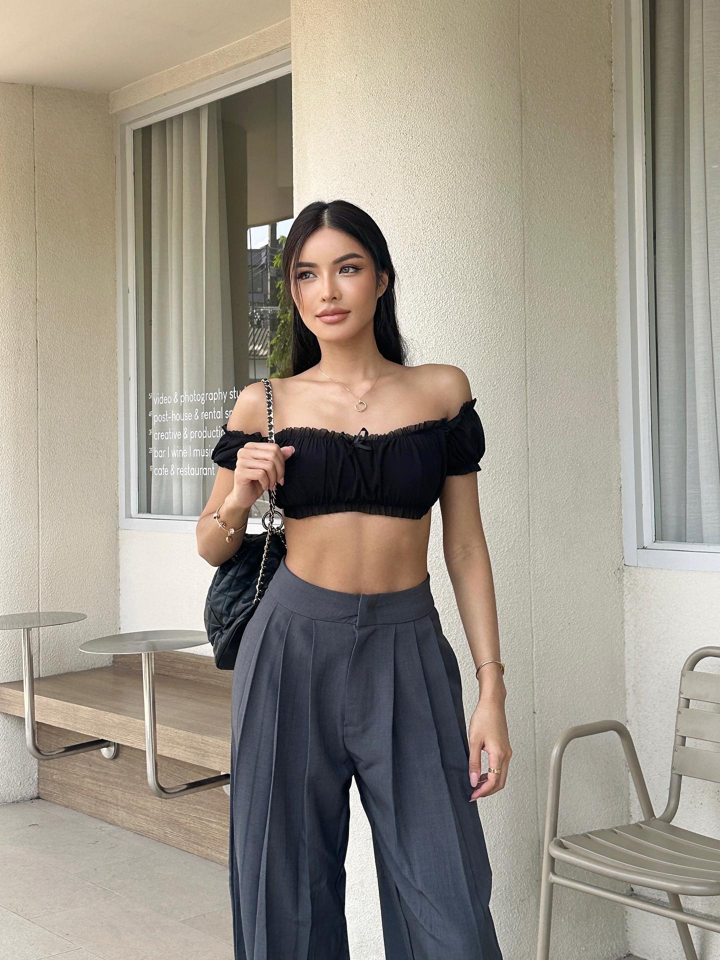 อุ้ม ทวีพร