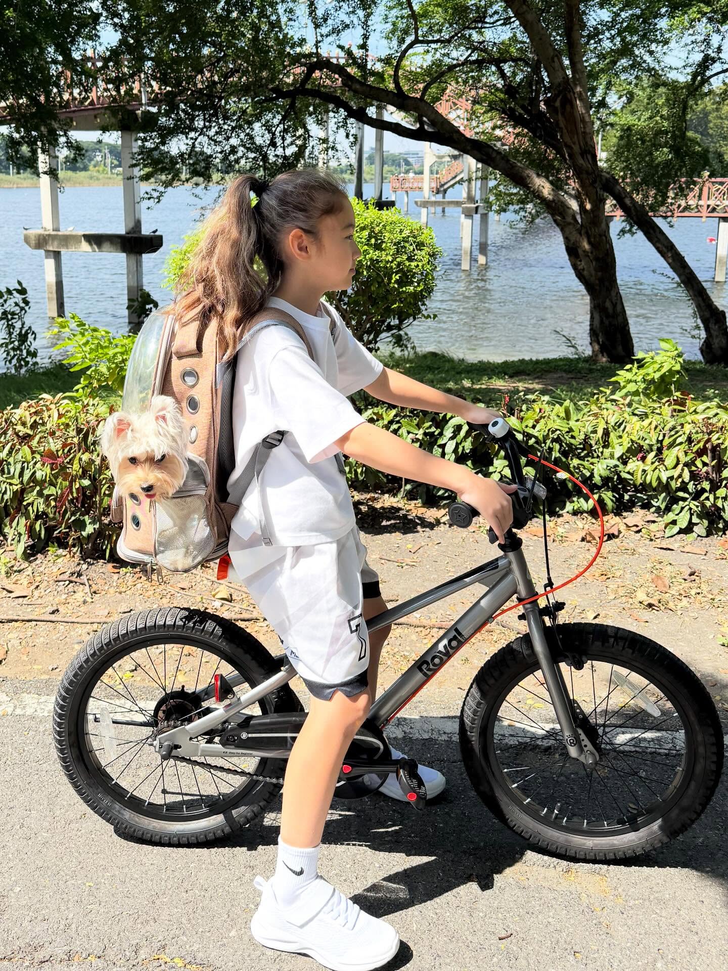 น้องพลอยเจ