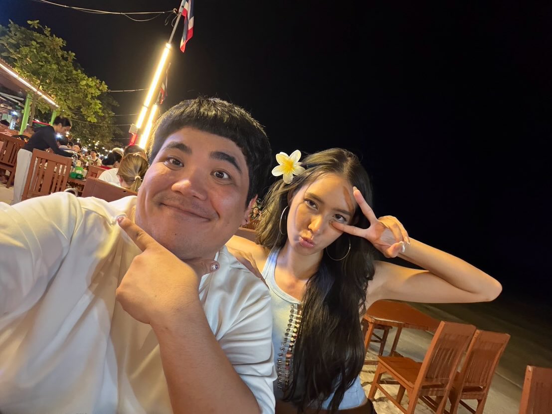 แจ็ค ใบหม่อน