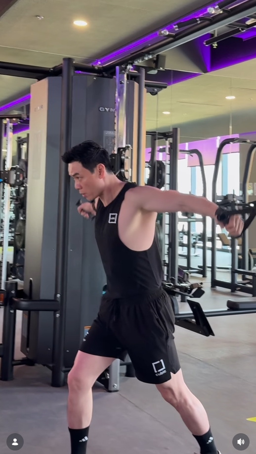 น็อต วิศรุต