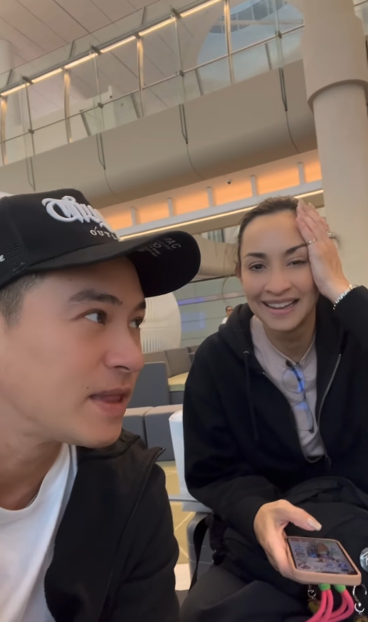 ปีเตอร์ คอร์ป ไดเรนดัล - แคทรียา อิงลิช