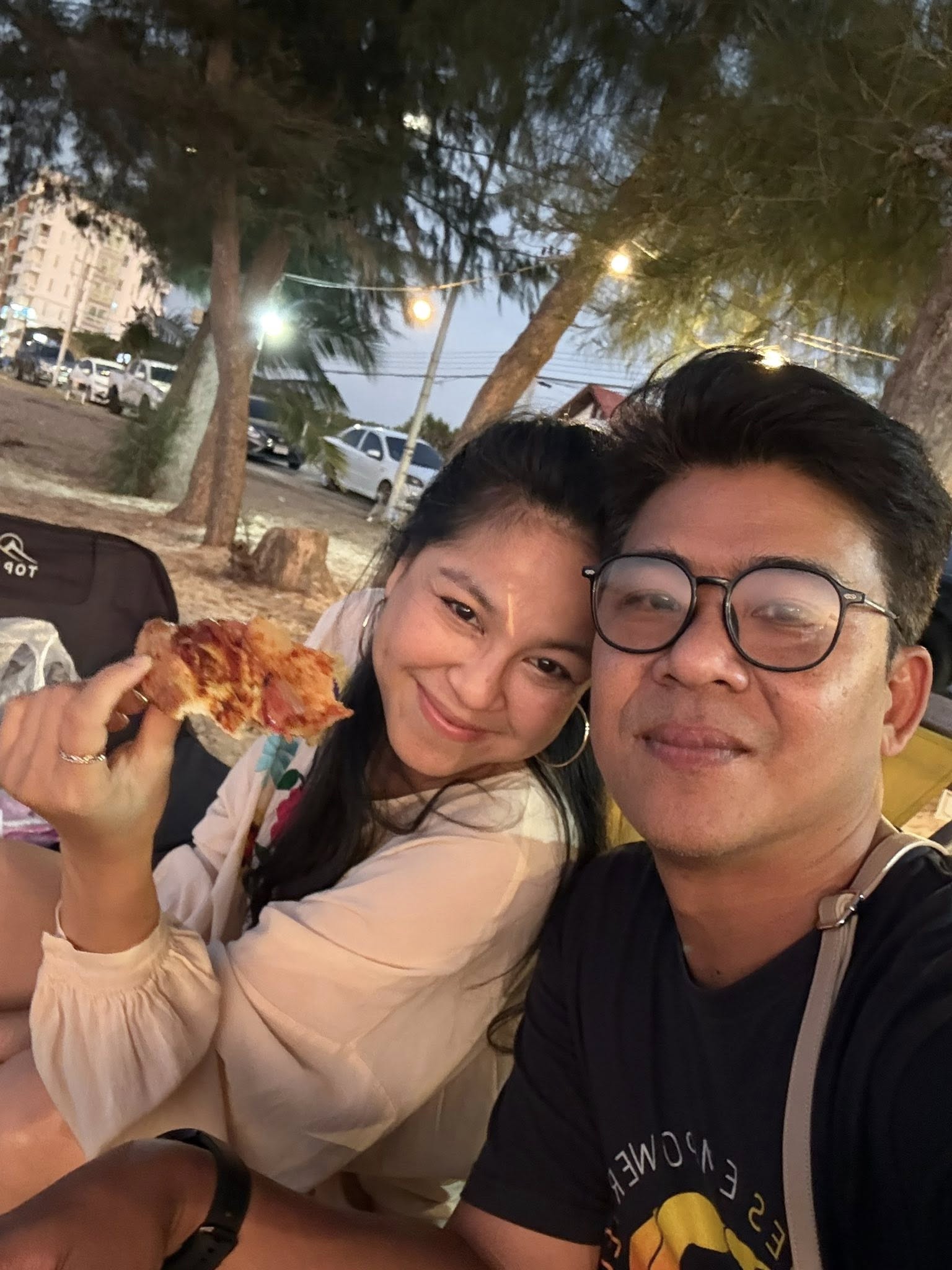 จอย ศิริลักษณ์