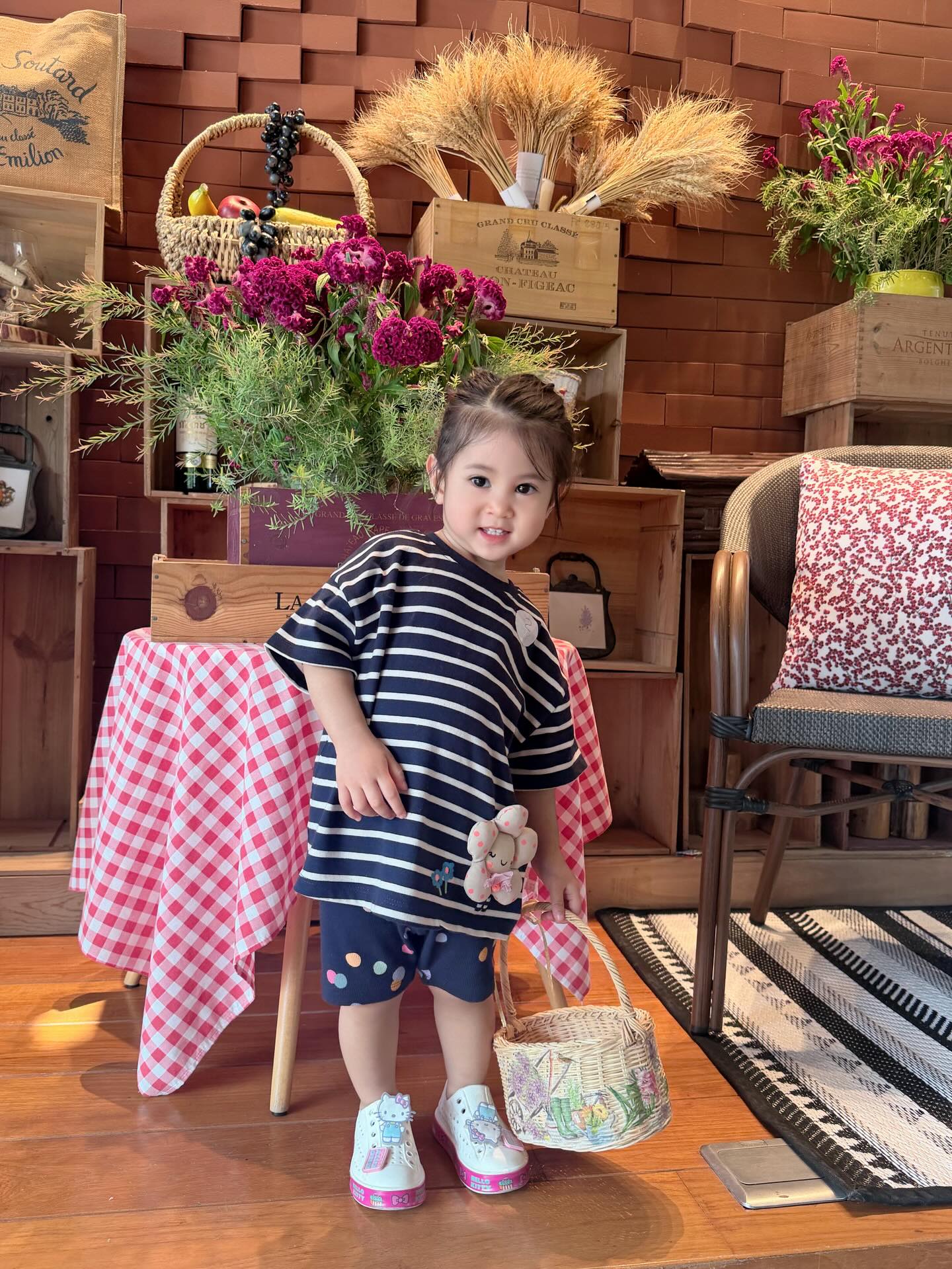 น้องพราวตะวัน