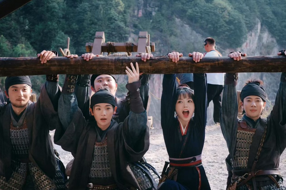 นาย กรชิต