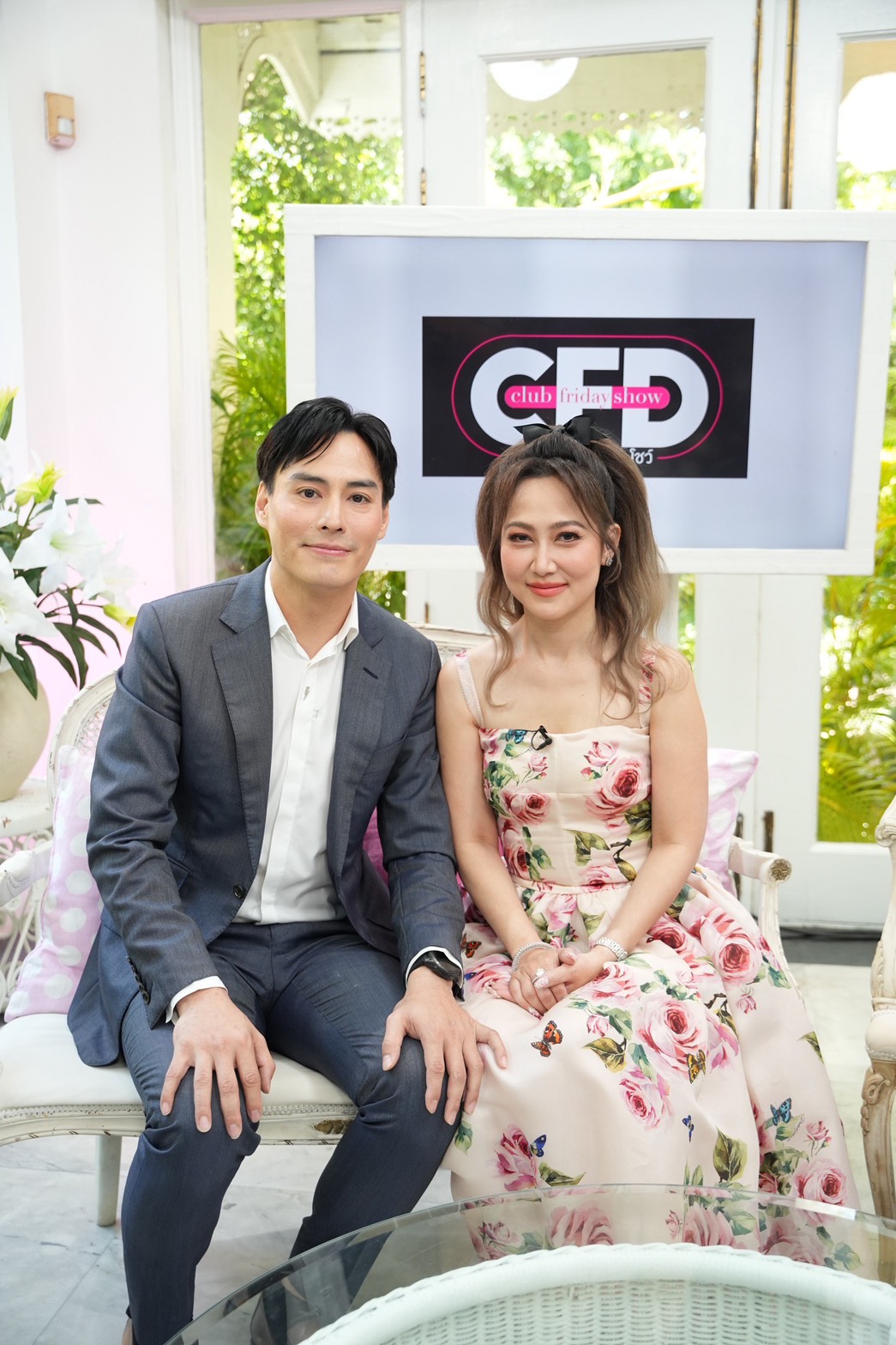 นาวิน ต้าร์ - ไฮโซน้ำหวาน