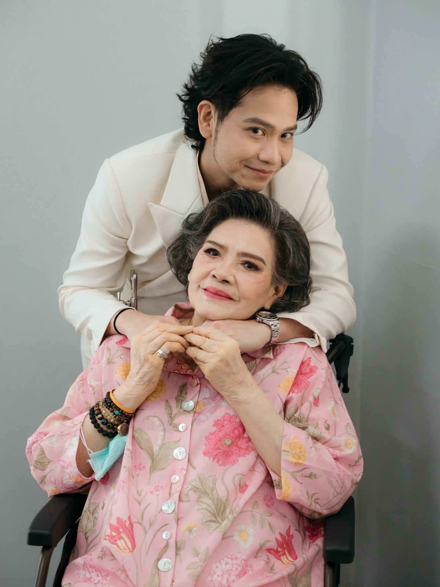 จีรนันทน์ เศวตนันทน์