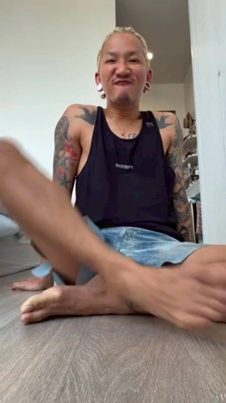 แจ๊ส ชวนชื่น