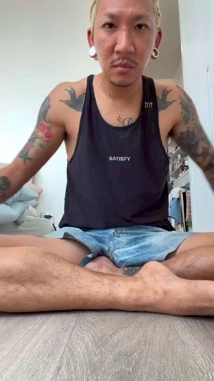 แจ๊ส ชวนชื่น