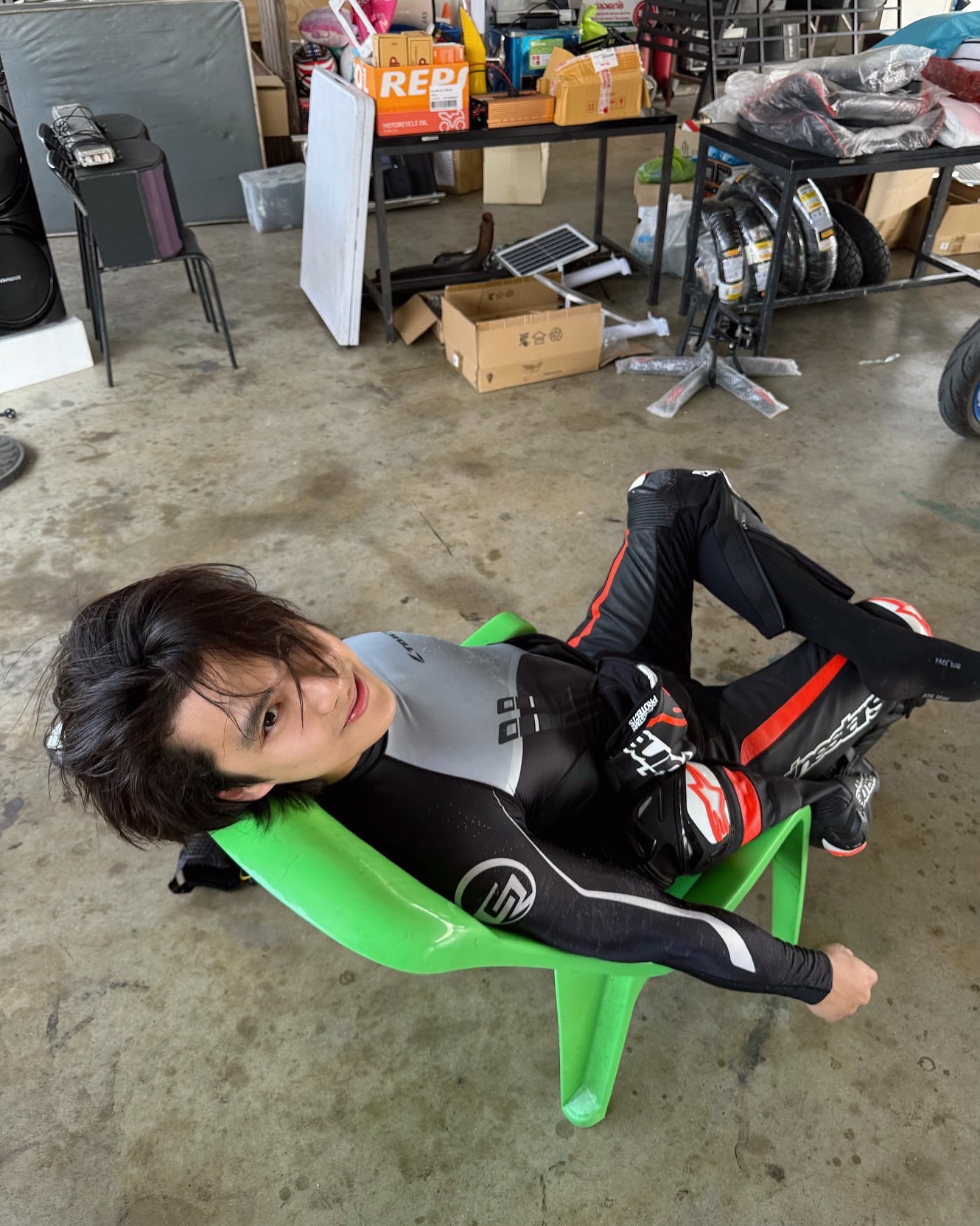 โอม ภวัต