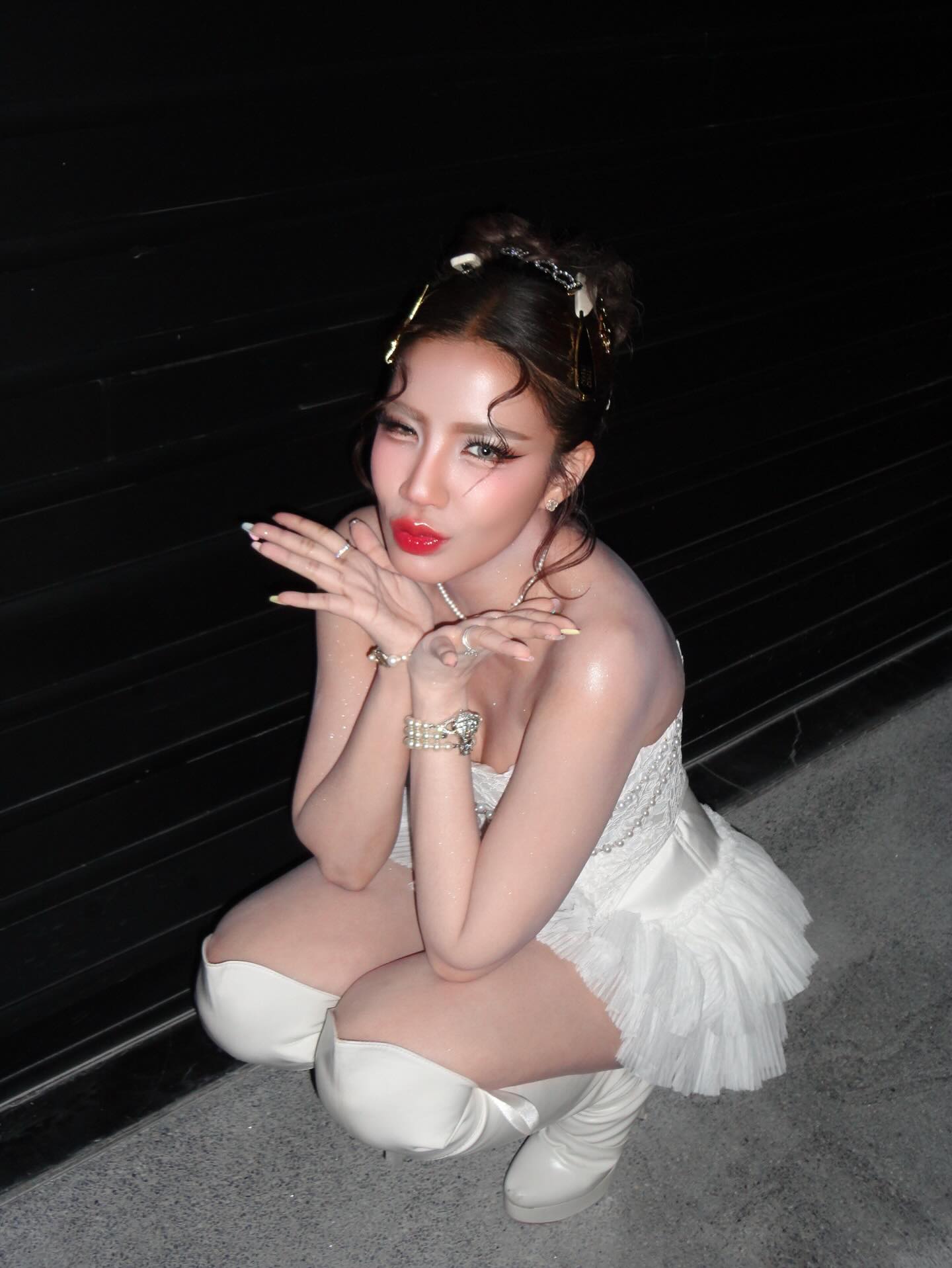 ใบเตย อาร์สยาม